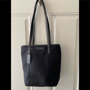 Coach Purse w/leather handles and bottom/base